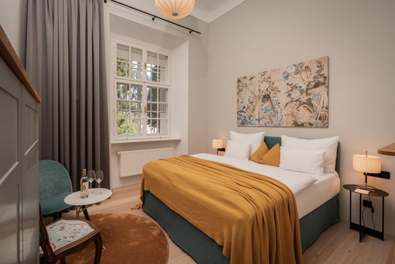 Boutique Hotel Zum Oberjaeger, Schloss Lackenbach מראה חיצוני תמונה