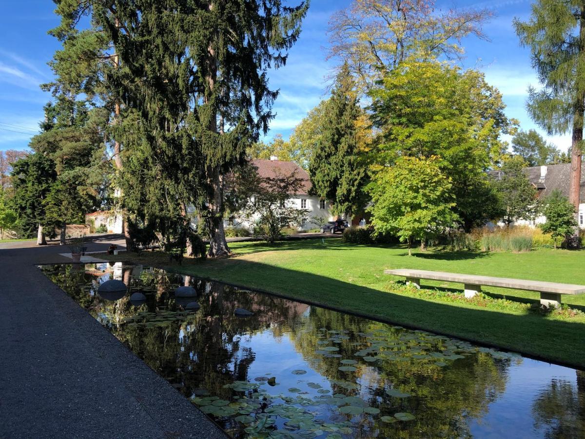 Boutique Hotel Zum Oberjaeger, Schloss Lackenbach מראה חיצוני תמונה